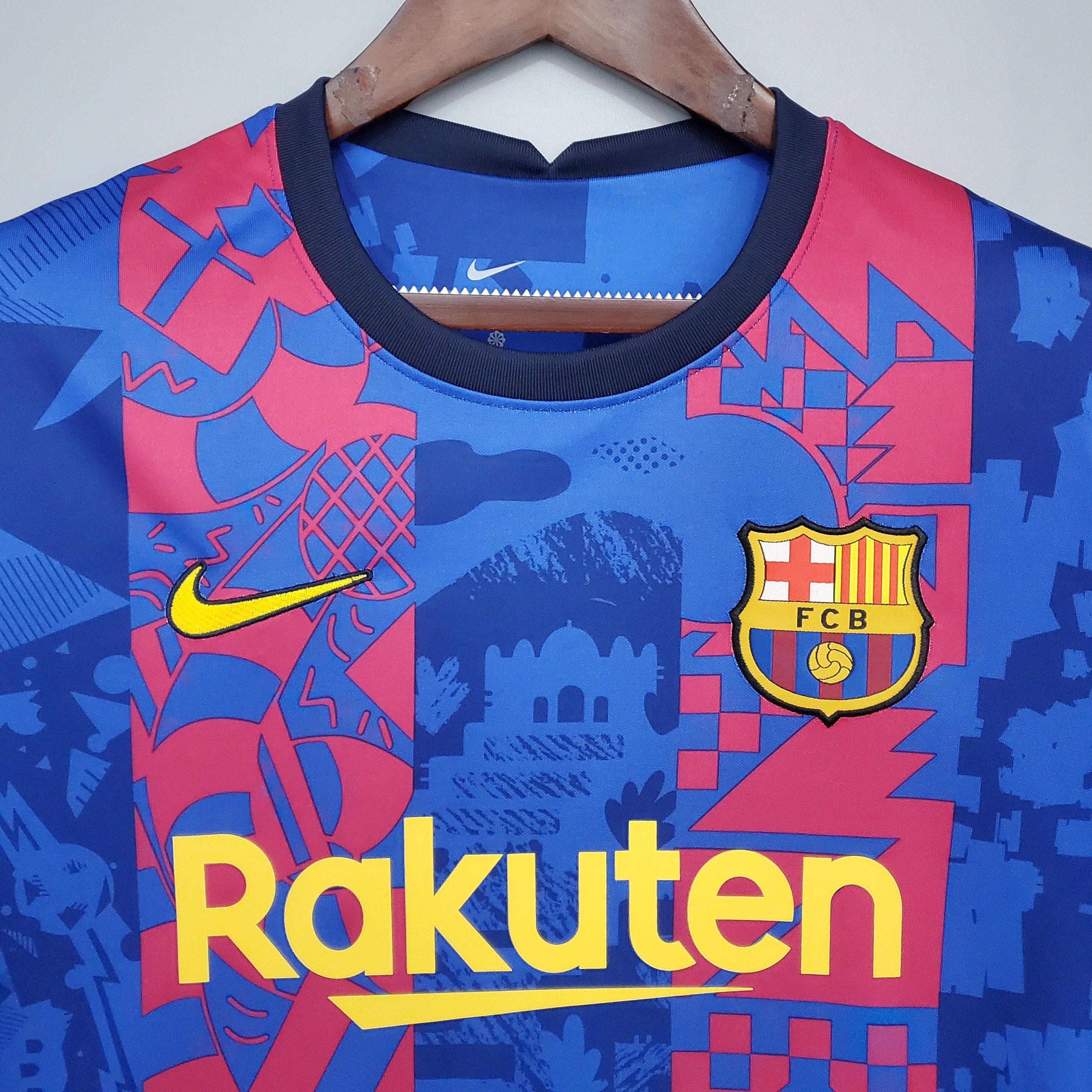 Barcelona 21-22 | Third Away