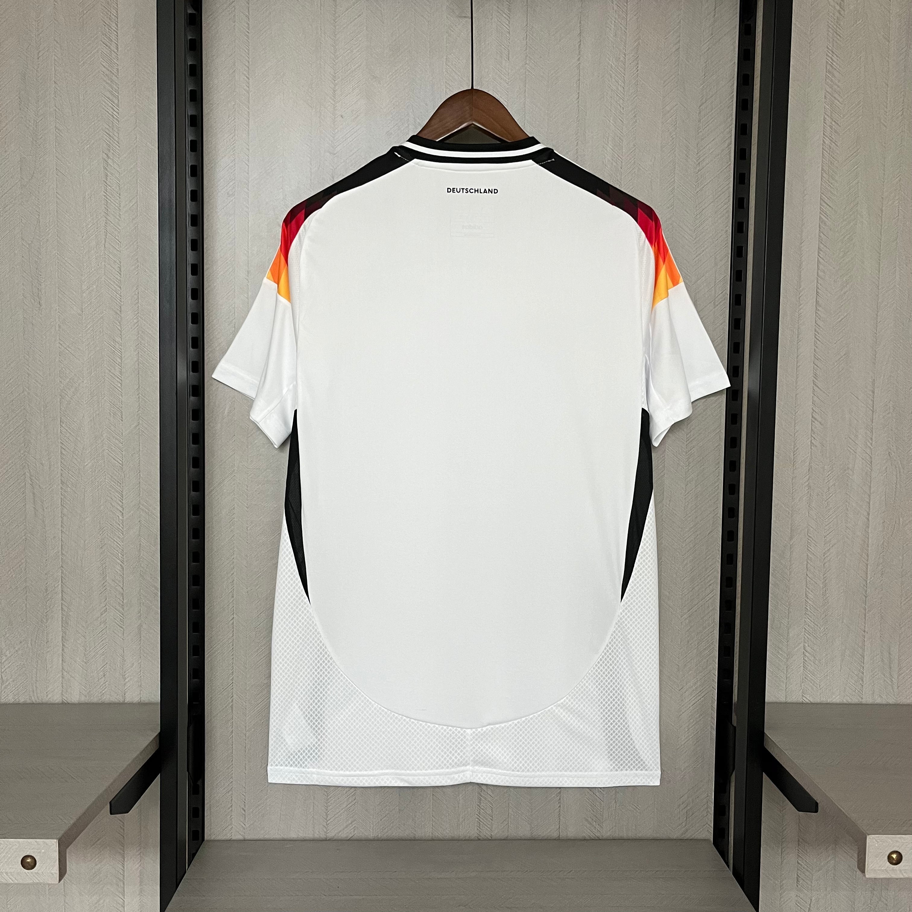 Germany 24-25 | Home