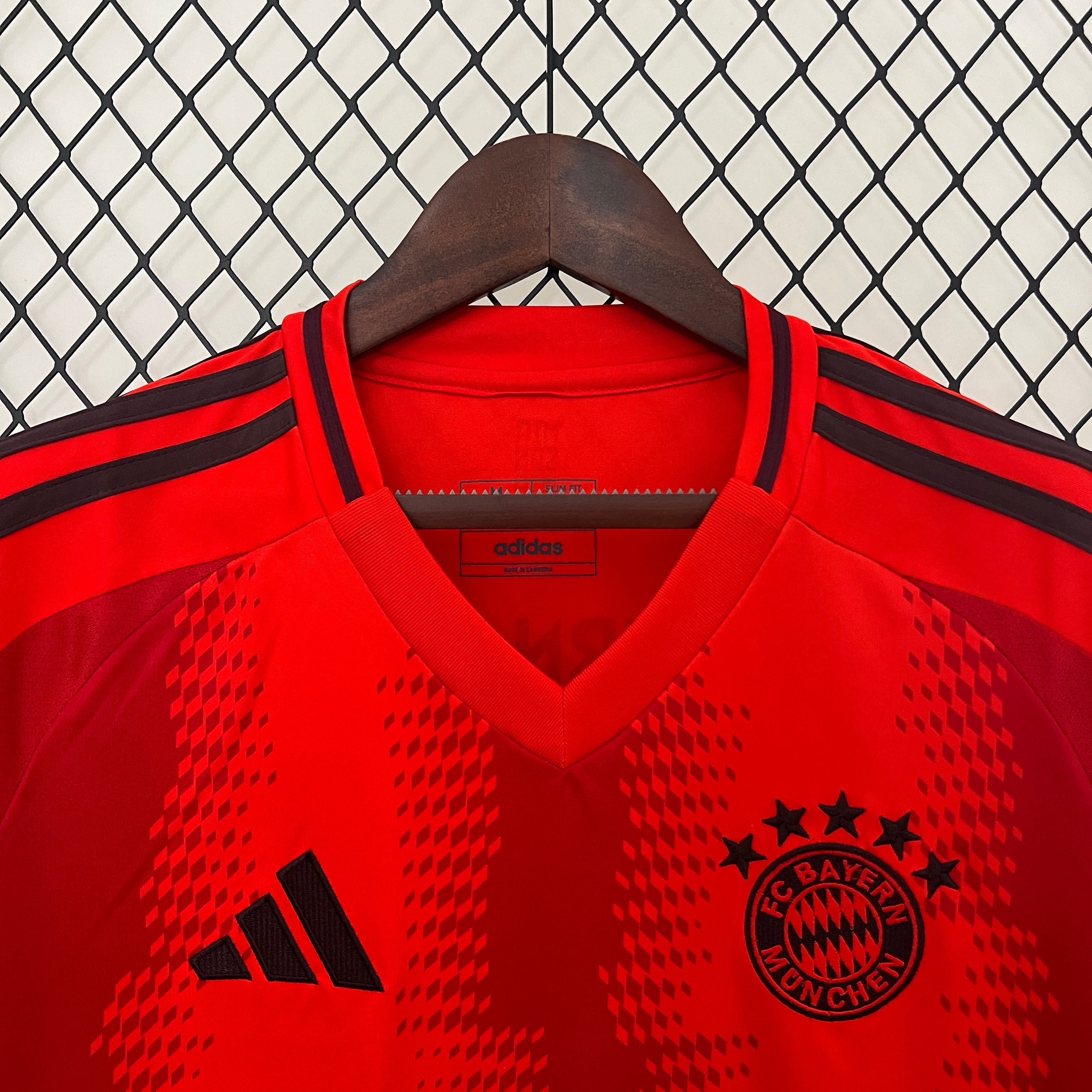 Bayern Munich 2024-2025 | Home