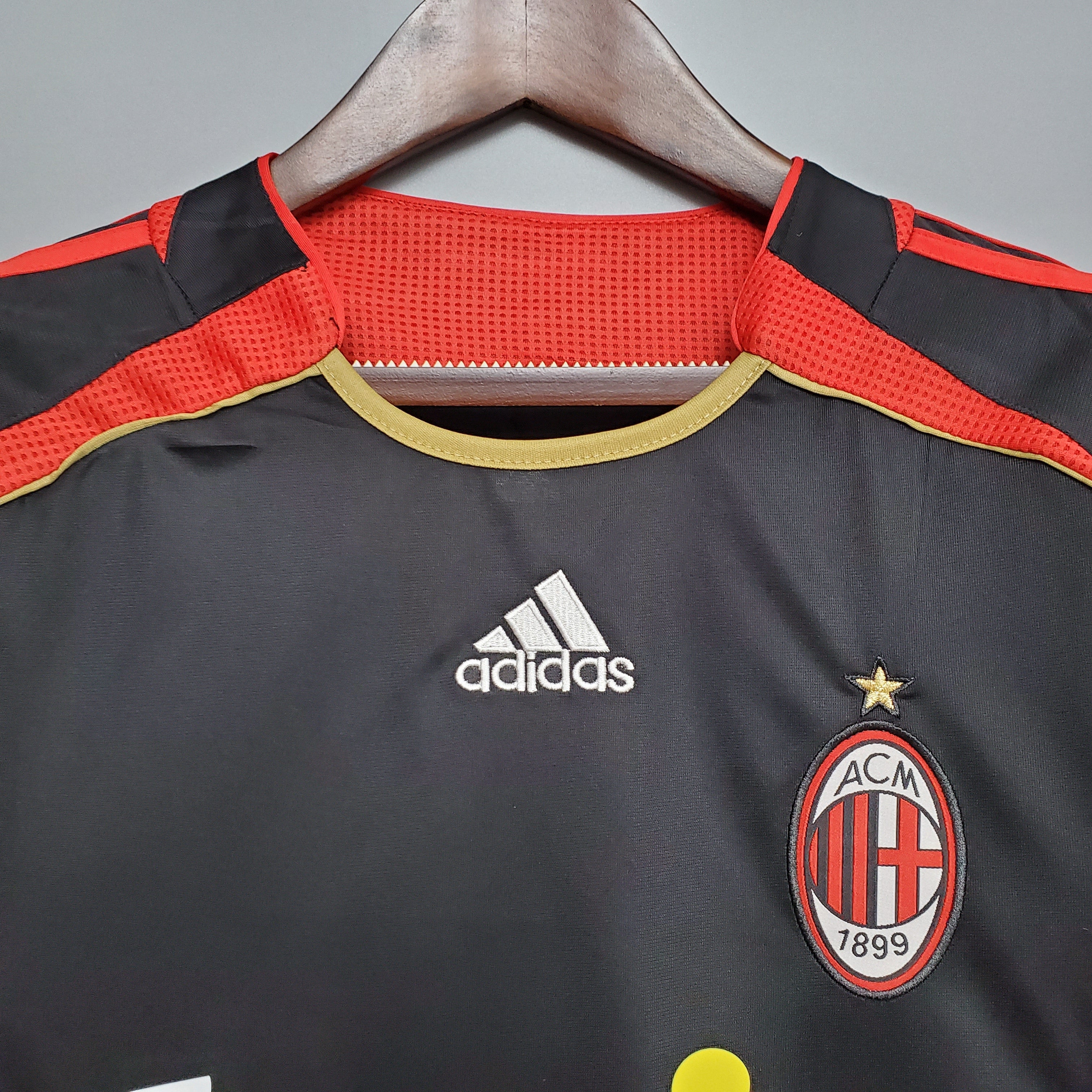 AC Milan 2006 | Retro Third Away