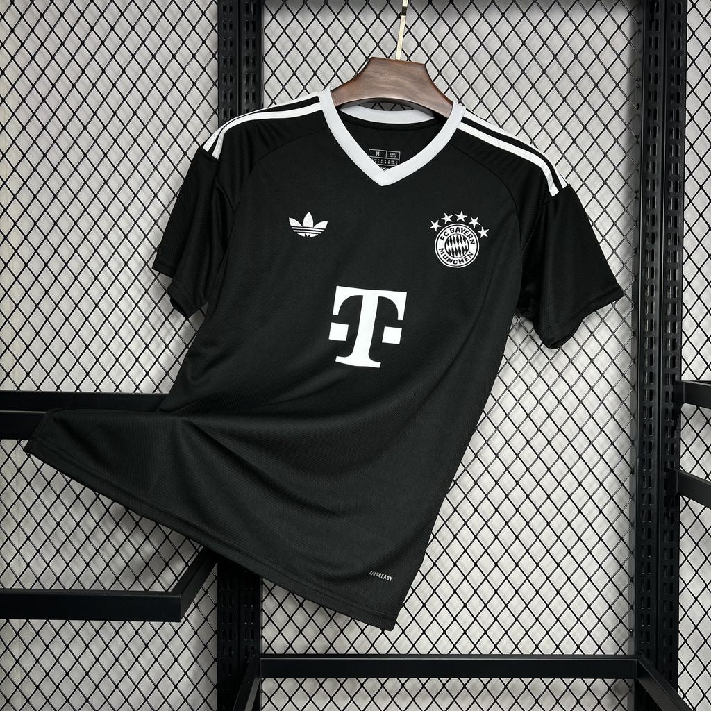 Bayern Munich 24-25 | Training Jersey