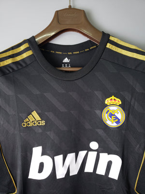 Real Madrid 11-12 | Short Sleeve | Retro Away