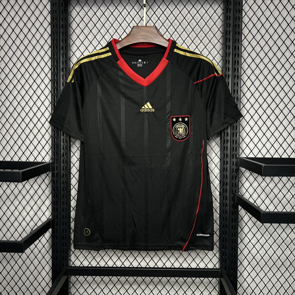 Germany 2010 | Retro Away