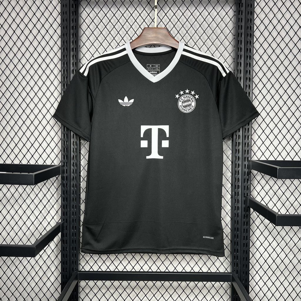 Bayern Munich 24-25 | Training Jersey