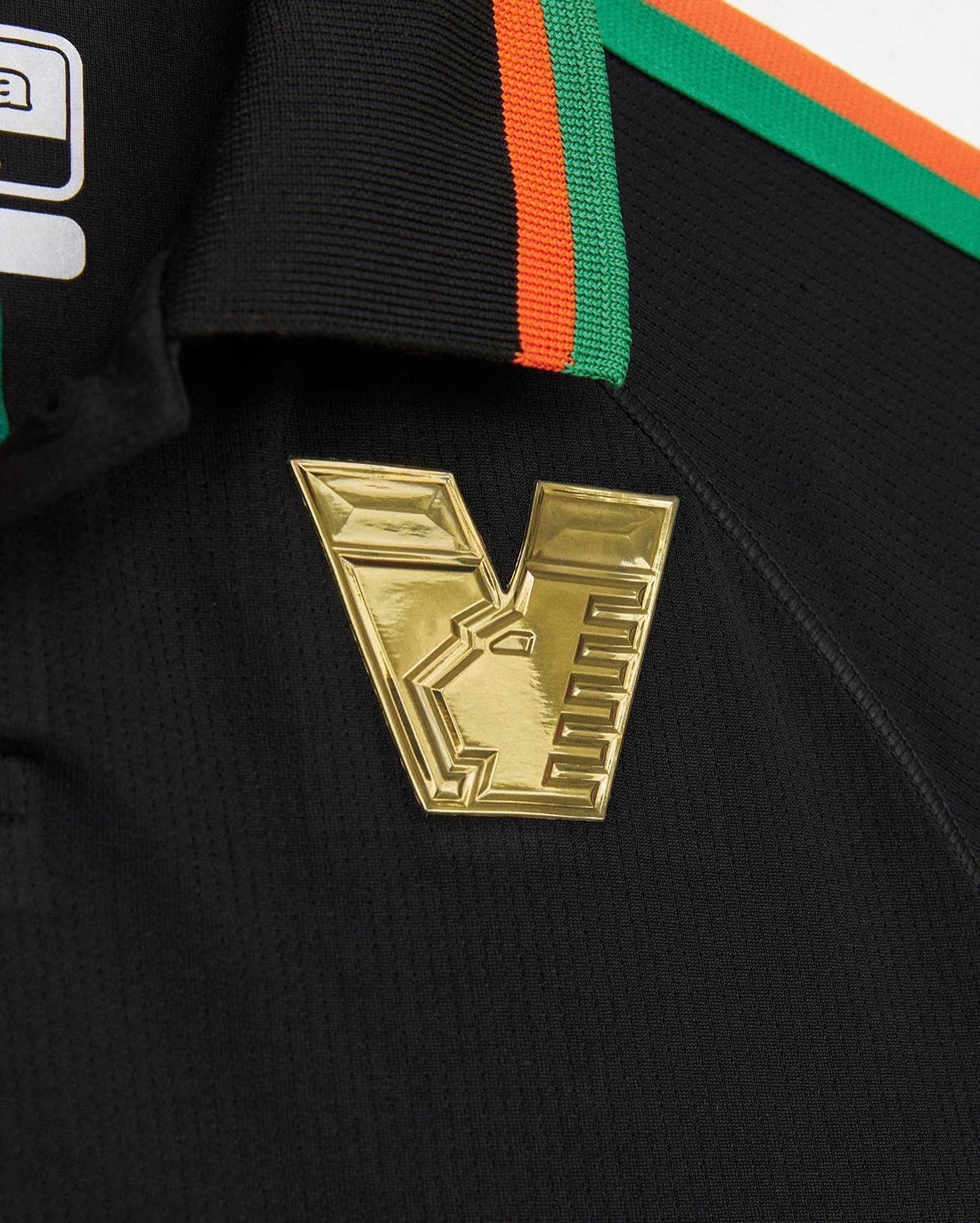 Venezia 22-23 | Home | Long Sleeve